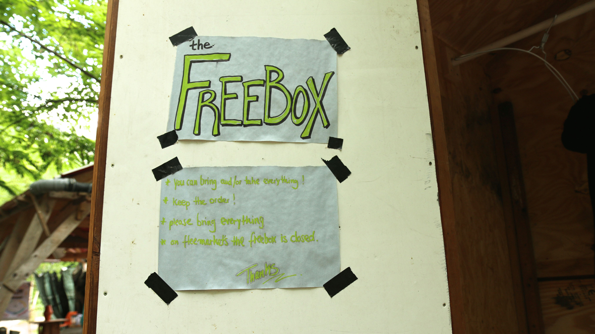 Freebox_2_1200.jpg