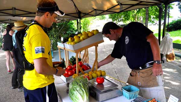  Each Saturday, Pretzel Park transforms into a farmers' market. (Kayla Cook and Sean Smith for Philadelphia Neighborhoods)  