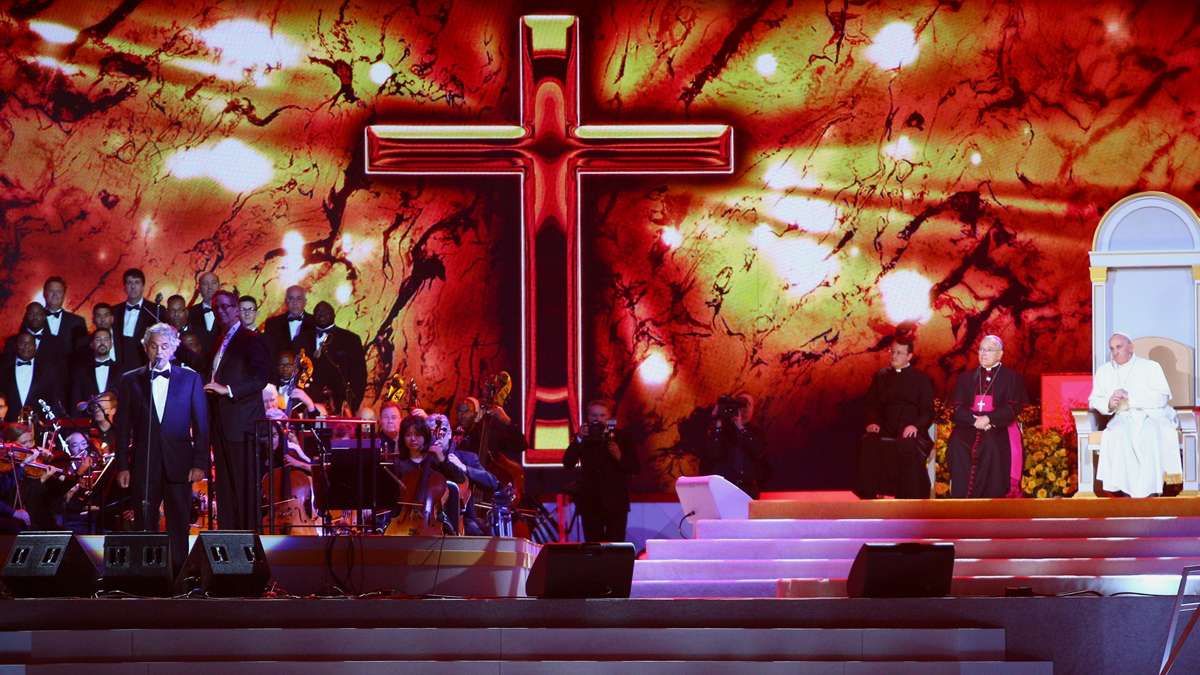 Festival of Families: Pope Francis listens to Andrea Bocelli, left, during the Festival of Families in Philadelphia on Sept. 26, 2015. (Eric Thayer/The New York Times, Pool)