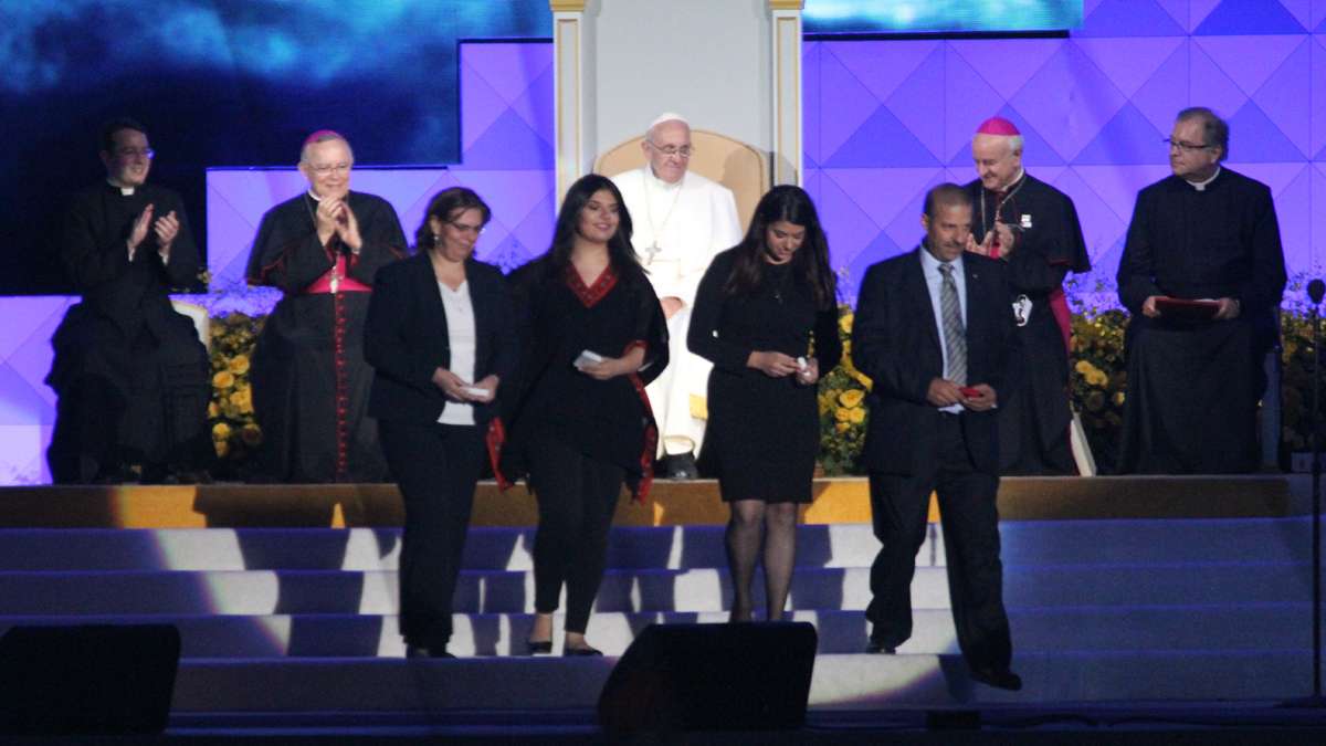 Festival of Families: Pope Francis meets with one of the families who gave testimony during the Festival of Families in Philadelphia (KImberly Paynter/WHYY)