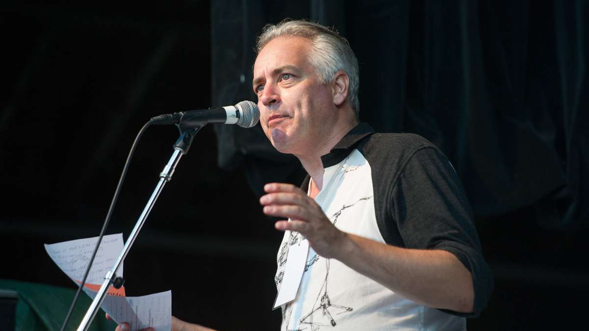 Singer and emcee Wesley Stace filled in for emcee and festival founder Gene Shay who was ill and unable to attend the festival.