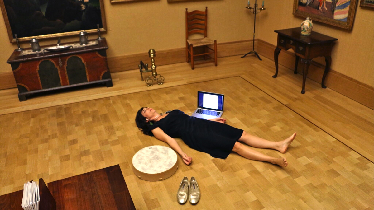  Andrea Hornick puts herself into a trancelike state in Room 23 of the Barnes collection to create ''Unbounded Histories.''(© 2016 The Barnes Foundation) 