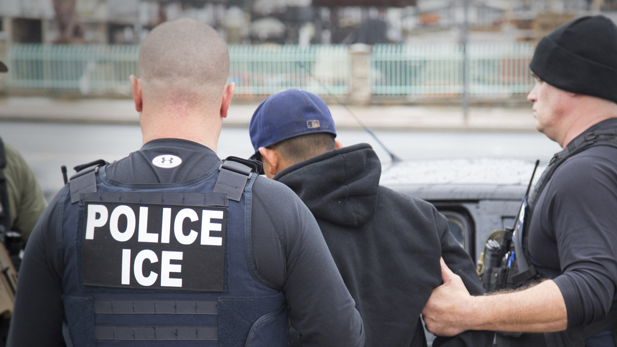 In this Tuesday, Feb. 7, 2017, photo released by U.S. Immigration and Customs Enforcement shows foreign nationals being arrested during a targeted enforcement operation conducted by U.S. Immigration and Customs Enforcement (ICE) aimed at immigration fugitives, re-entrants and at-large criminal aliens in Los Angeles.  (Charles Reed/U.S. Immigration and Customs Enforcement via AP) 