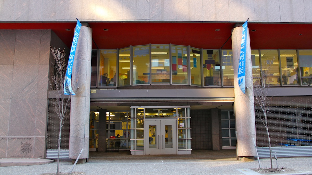  Mastery Charter High School at 35 S. 4th Street. (Emma Lee/ WHYY) 