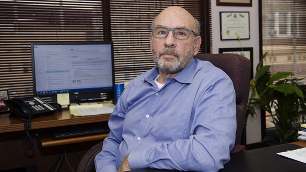  Alan Oberman, executive director of the  John Brooks Recovery Center, says About three quarters of the inmates in the jail are addicted to opioids.  (Anthony Smedile for NewsWorks, file) 