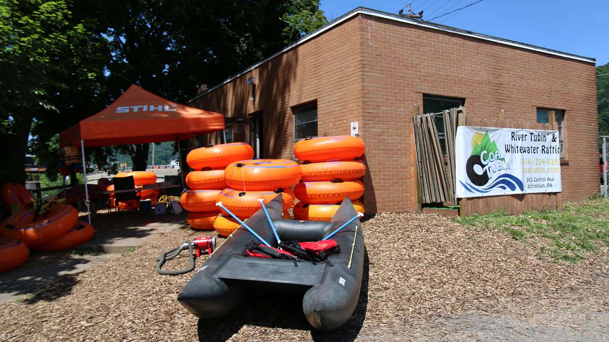 Coal Tubin’ organizes recreational tours down the Stonycreek River in Johnstown, Pa. (Lindsay Lazarski/WHYY)