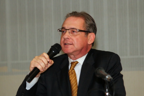 Former Philadelphia City Controller Alan Butkovitz plans to challenge Mayor Jim Kenney. (Jana Shea for WHYY, file)