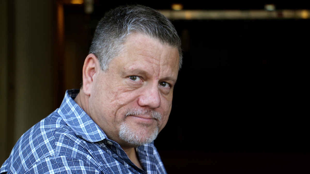 Kevin Glaccum, artistic director of Azuka Theatre. (Emma Lee/WHYY)