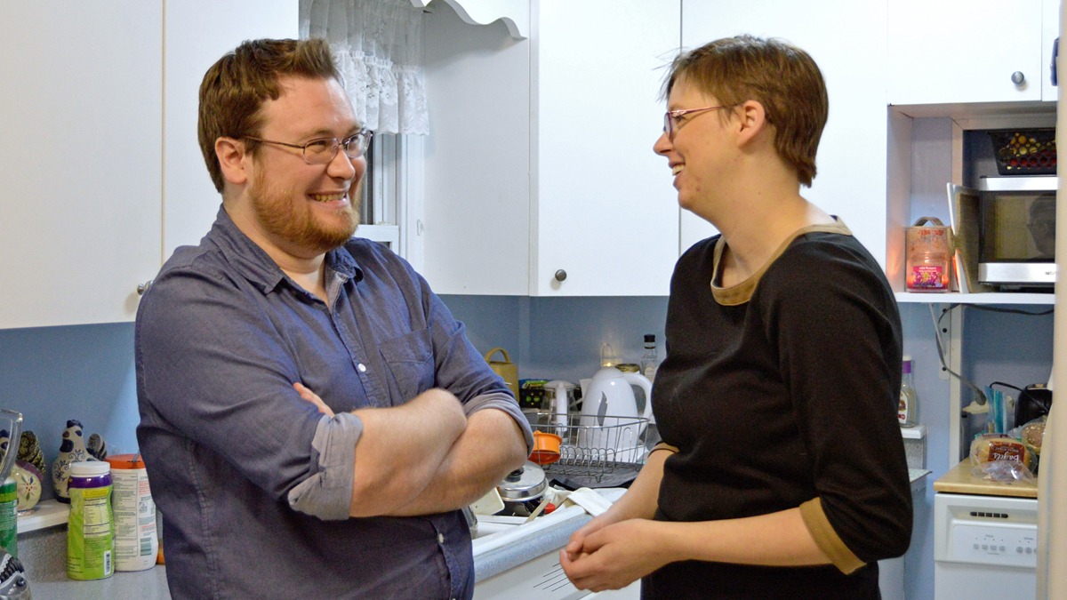  Alex and Courtney Hayden at home. (Kate Lao Shaffner/WPSU) 