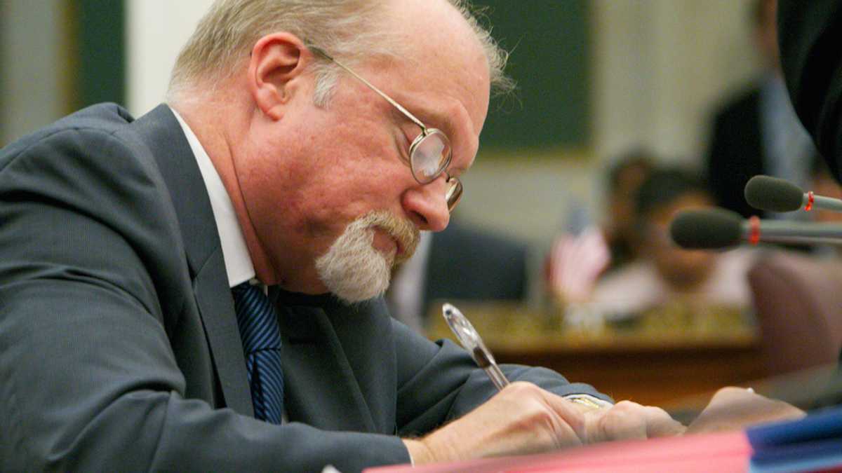  Philadelphia Councilman Bill Greenlee introduced the legislation as a way to close the gap between what men and women are paid for comparable positions. (NewsWorks file) 