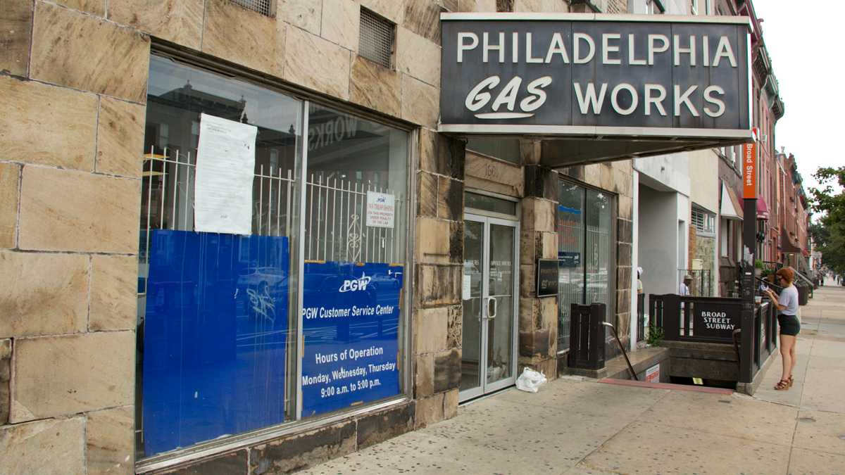A sign for Philadelphia Gas Works. (Nathaniel Hamilton for WHYY)  