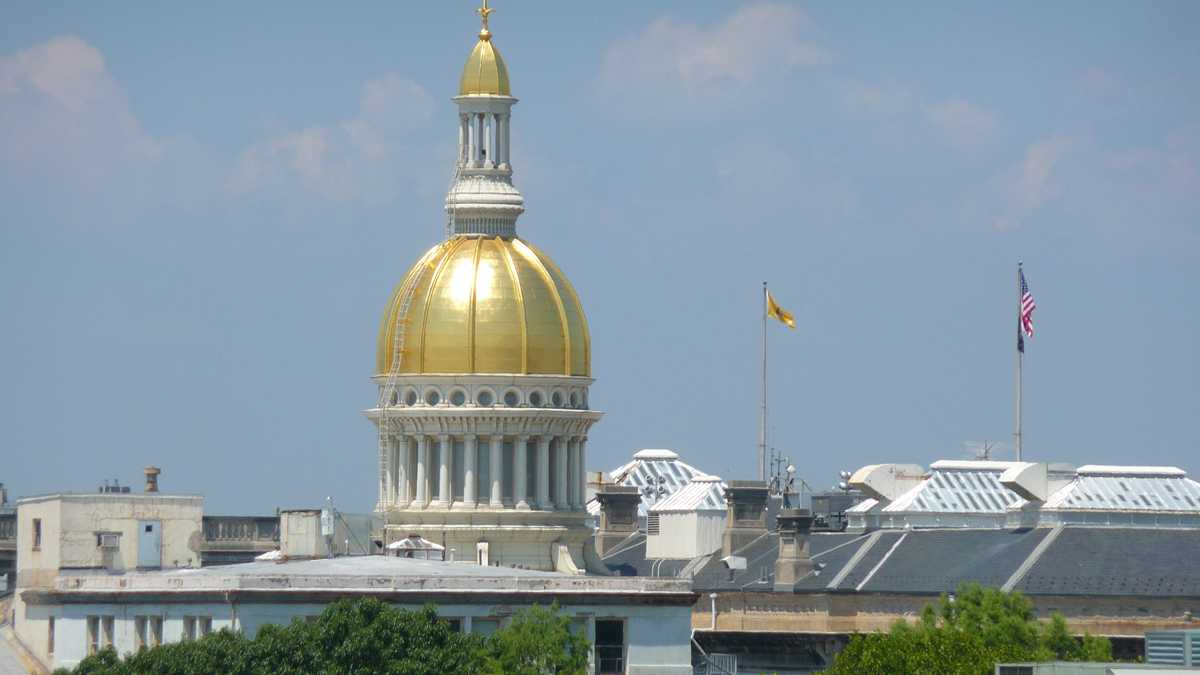 Trenton state Capitol building. (WHYY file photo)