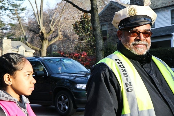 <p><p>Mifflin School Principal Leslie Mason says Abney "will stay late rather than let a child wait alone for a bus or a parent." (Kimberly Paynter/WHYY)</p></p>

