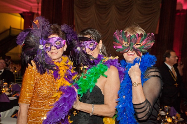 <p><p>Michele Dilenno (left), Sondra Tagert, and Bev Miller (Photo courtesy of Photos by Jonathan Meter)</p></p>
