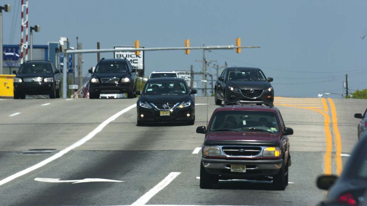 Traffic over the Albany Avenue bridge into Atlantic City on Memorial Day weekend, Saturday, May 28, 2016.
