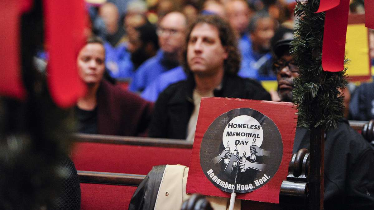 People from throughout Philadelphia came to participate in Homeless Memorial Day service at the Arch Street United Methodist Church in Center City. (Jonathan Wilson/for NewsWorks)