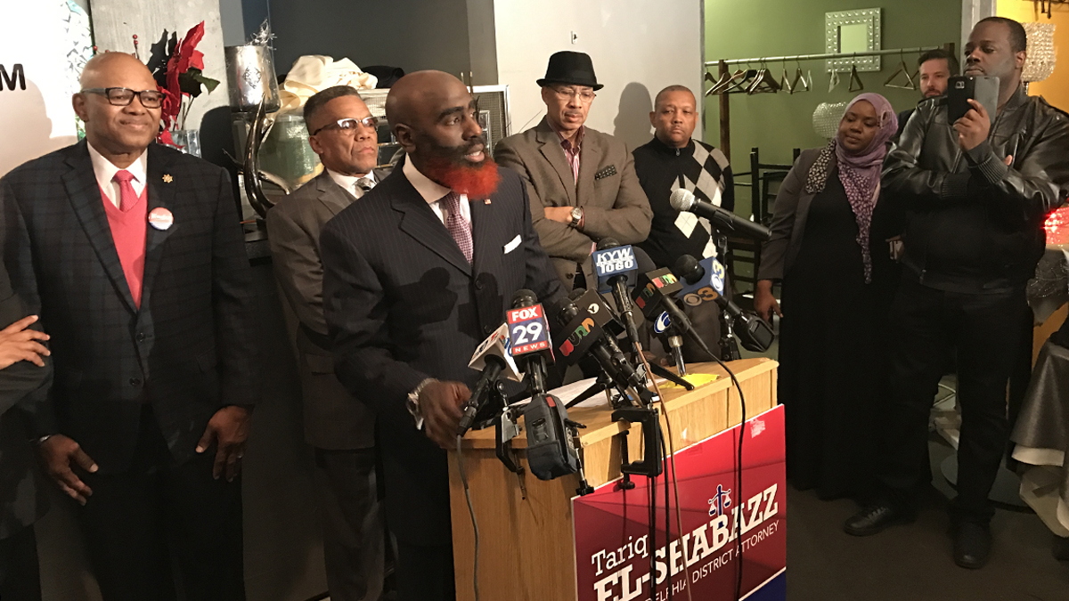  Tariq El-Shabazz announces his campaign for Philadelphia District Attorney.  (Bobby Allyn/WHYY) 