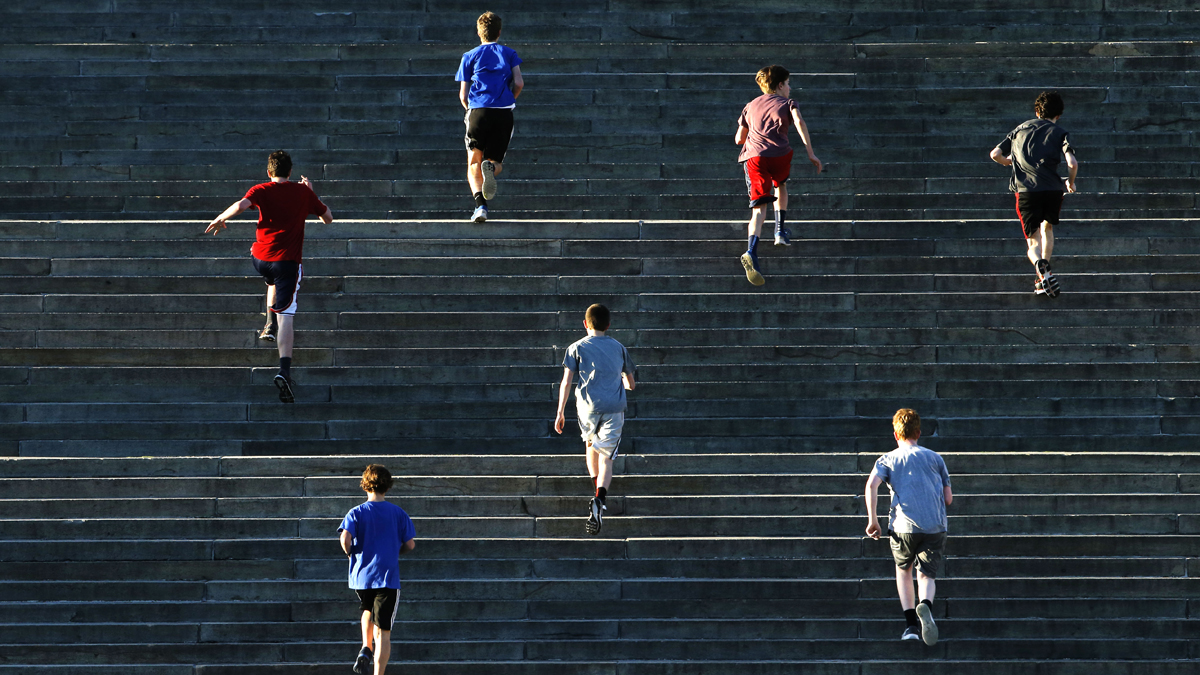  Youngsters run up the steps of the Philadelphia Museum of Art during an unseasonably warm December afternoon in Philadelphia. (AP Photo/Matt Rourke) 