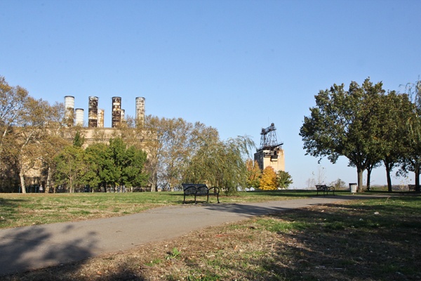 <p>Casino developer Steve Wynn has said that he wants to build along the Delaware River in Fishtown, near Penn Treaty Park. (Kimberly Paynter/for NewsWorks)</p>
