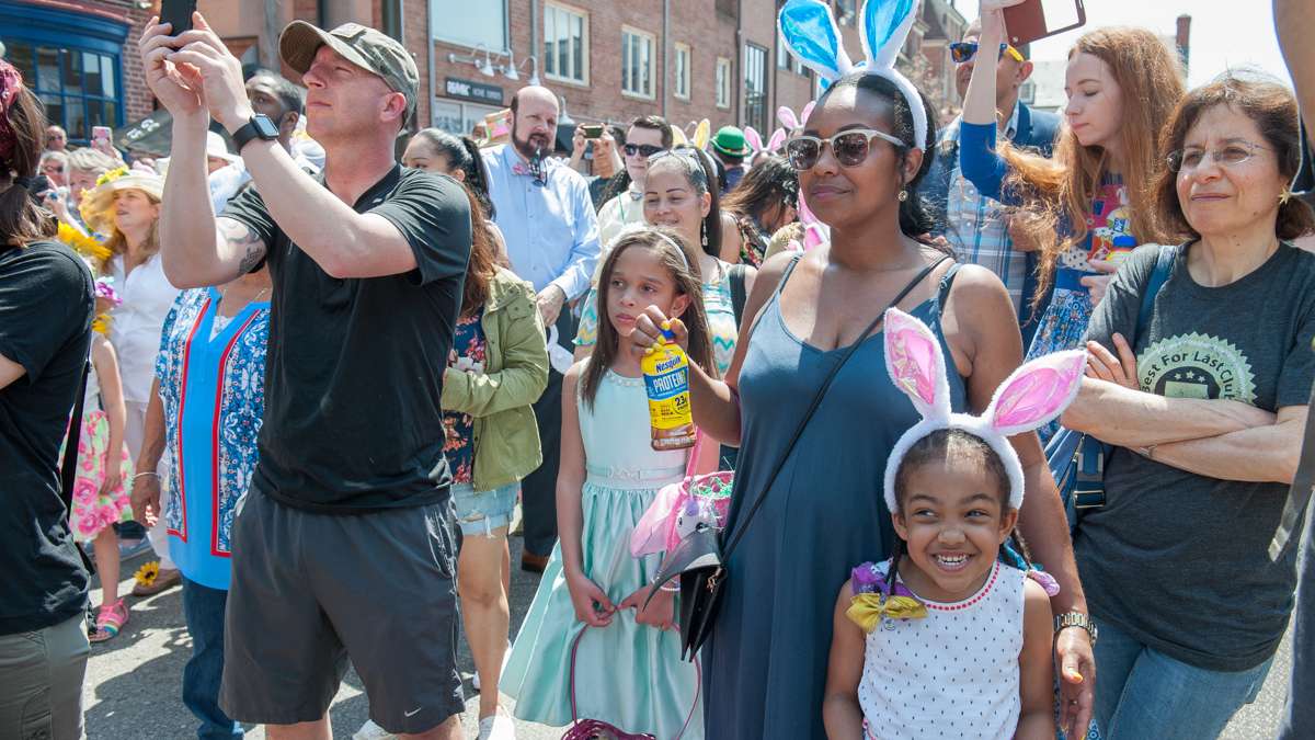 Crowds gather around the judging stage at Headhouse Square to watch the best-dressed contest.