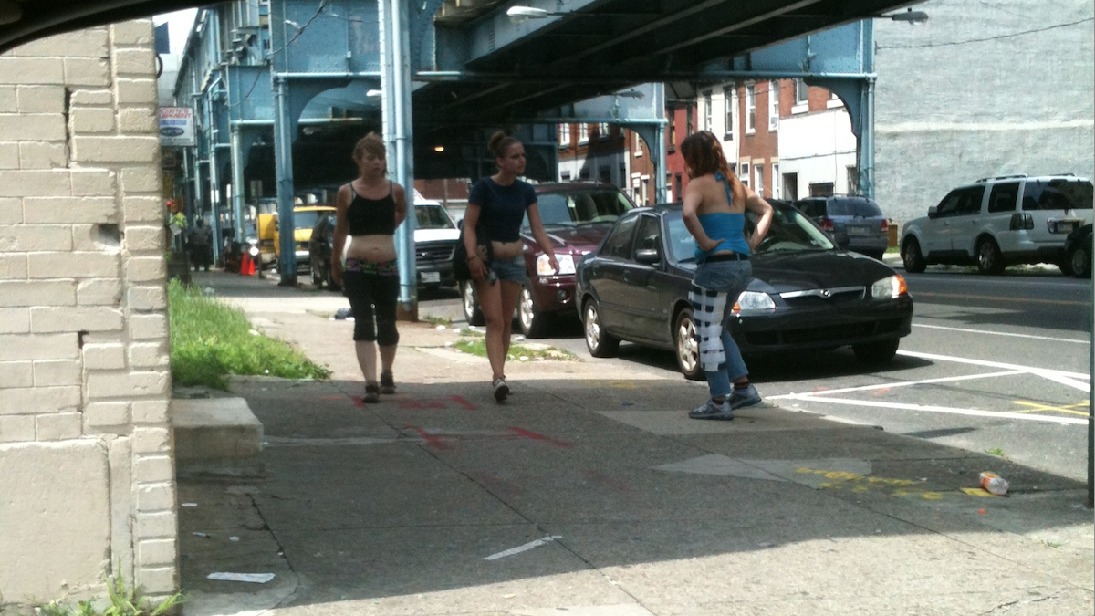  An alleged prostitute wearing a leg brace found herself in the middle of an undercover Vice Unit sting on Kensington Avenue on Thursday. (Matthew Grady/for NewsWorks) 