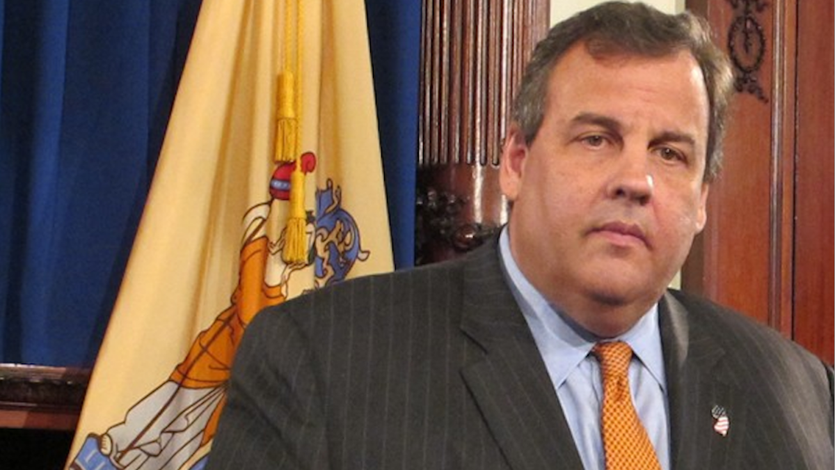  Despite a commanding lead in the polls, Gov. Chris Christie's coattails seemingly have little impact on other races. (Phil Gregory/WHYY) 