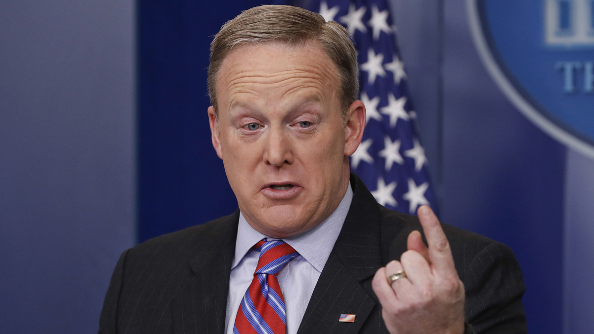  White House Press secretary Sean Spicer speaks to the media during the daily briefing in the Brady Press Briefing Room of the White House, Tuesday, March 14, 2017. (AP Photo/Pablo Martinez Monsivais) 