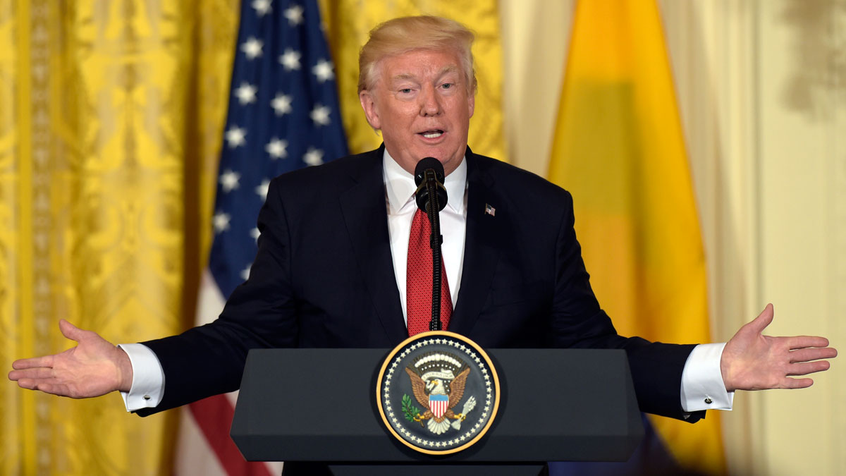  President Donald Trump speaks during a news conference with Colombian President Juan Manuel Santos in the East Room of the White House in Washington, Thursday, May 18, 2017. (AP Photo/Susan Walsh) 