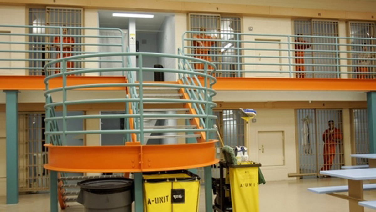  The bill would give prosecutors back the power to push for longer sentences in certain cases. (AP Photo) 