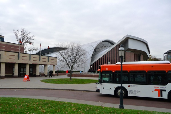<p><p>Jadwin Gym (curvy roof) on Princeton University's campus is the temporary polling location for seven polling districts. Parking was the most difficult issue facing voters this morning. (Alan Tu/WHYY)</p></p>

