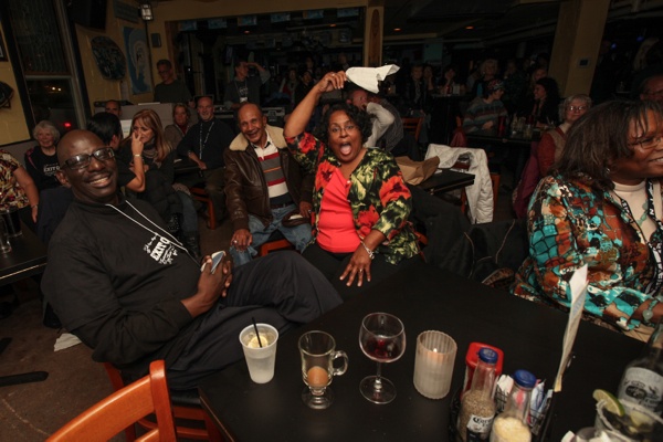 <p>An enthusiastic crowd enjoying the New Orleans music of the band "Stooges". (Howard Pitkow/for Newsworks)</p>
