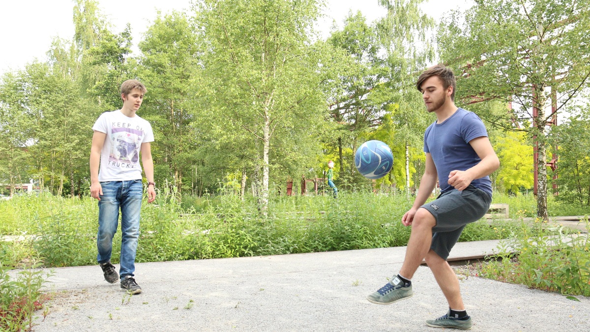 Zollverein_soccer_5.jpg