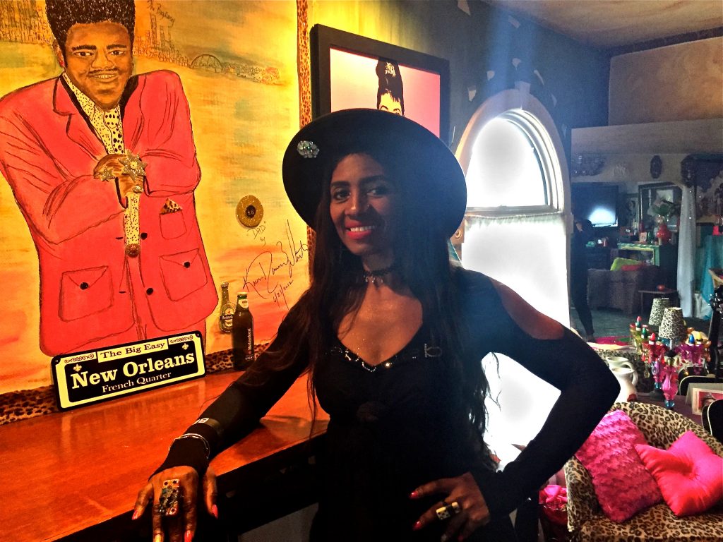 Karen Domino White has written a book based on her mother¹s memoirs.