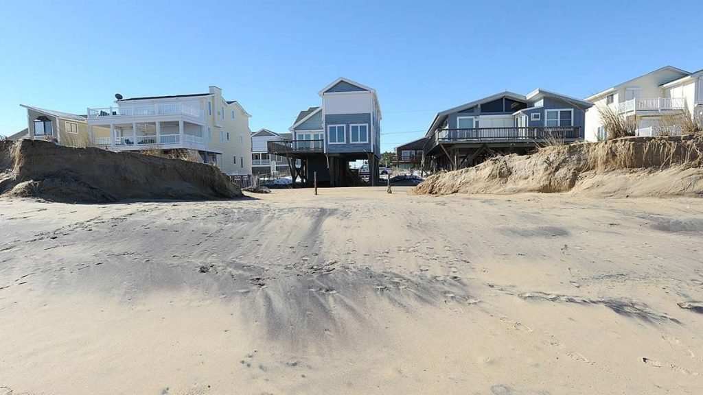 Delaware dunes File/WHYY