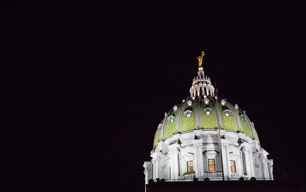 state_capitol_1200 Pennsylvania state capitol building in Harrisburg, Pa.