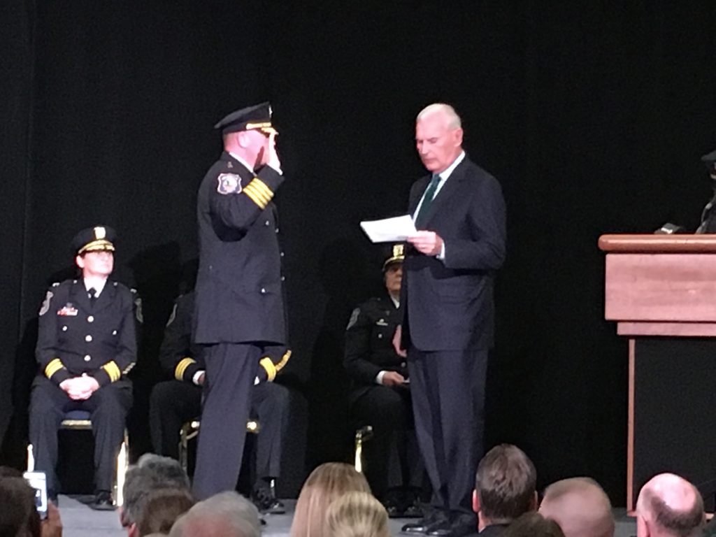 Wilmington Chief Bob Tracy Wilmington Police Chief Bob Tracy takes the oath of office from Mayor Mike Purzycki. (Mark Eichmann/WHYY)