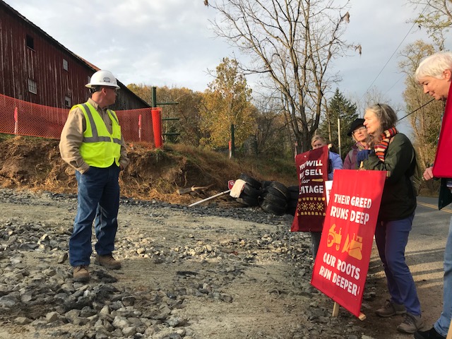 SIPApancake Activists in Lancaster County offered pipeline workers a pancake breakfast Friday morning, but the invitation was declined. (Marie Cusick / StateImpact Pennsylvania)