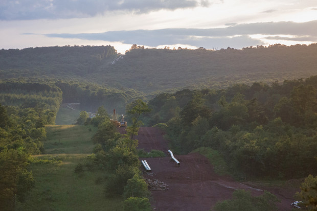 state_impact_mariner_east_pipeline-620×413 (1) Construction of the Mariner East 2 pipeline in Huntingdon County, Pennsylvania. Environmental groups have asked a judge to revoke the permits issued by DEP to Sunoco.