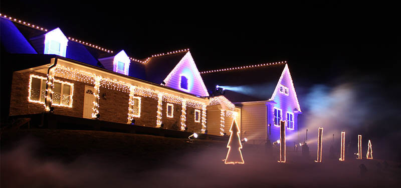 1 A famous light show featuring dazzling lights dancing to music and pyrotechnics is back for 2019 after a two-year break. (Courtesy of the Christmas Light Show)