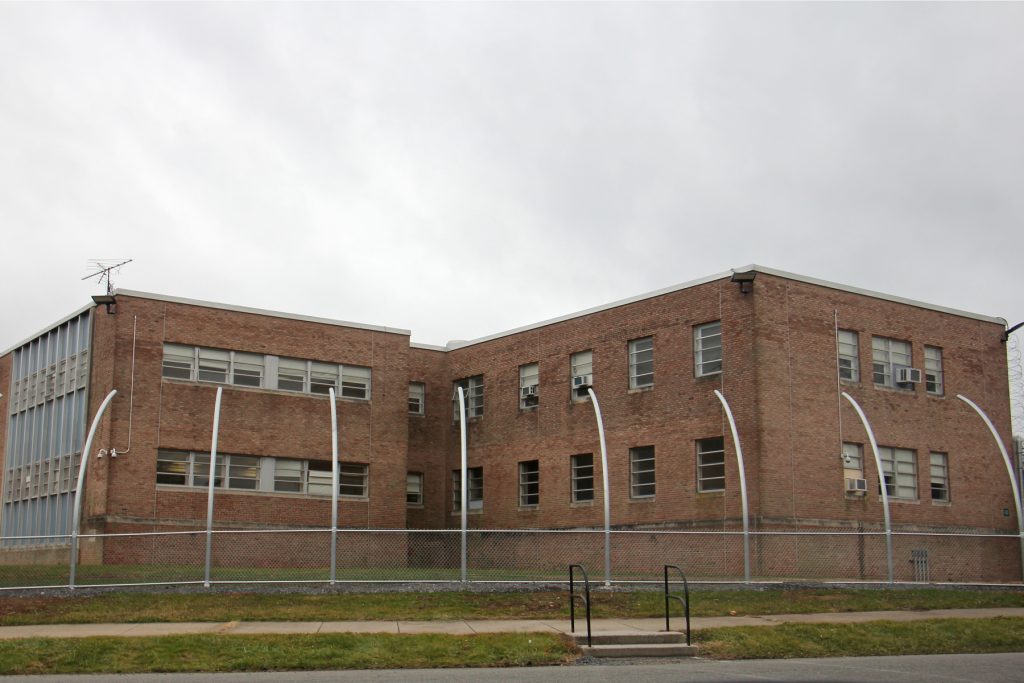2017 12 05-e lee-norristown state hospital building 10 Building 10 at Norristown State Hospital