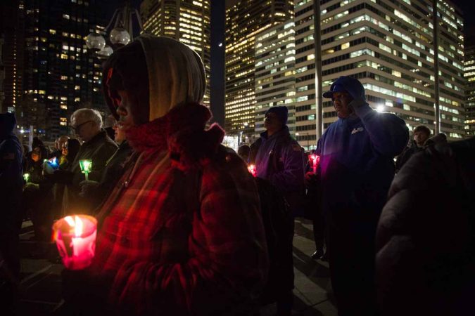 On Wednesday, December 21. 2017, hundreds of people came to Thomas Paine Plaza near City Hall to urge that more be done to reduce homeless. (Emily Cohen for WHYY)
