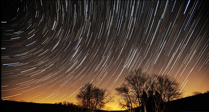 geminids1 NOAA image.