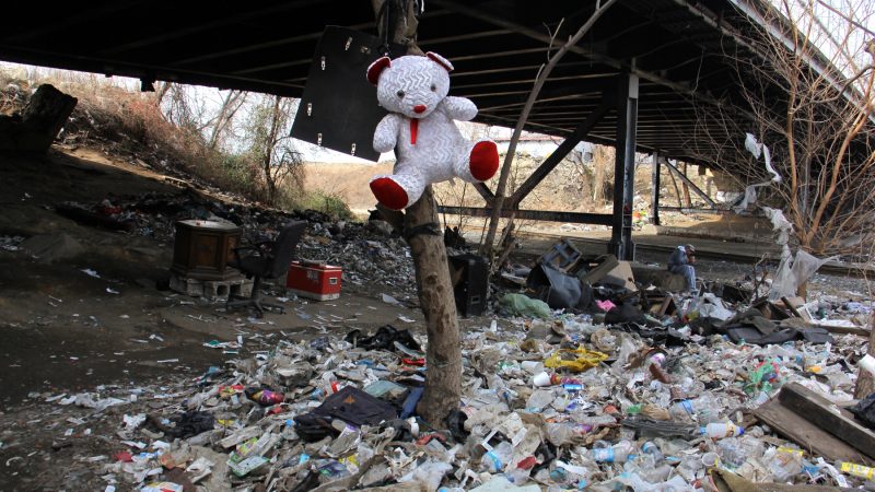 The City of Philadelphia and Conrail announce that they will work together to clean and secure the Conrail property in the Fairhill-Kensington neighborhood long used as a campground for heroin addicts. (Emma Lee/WHYY)