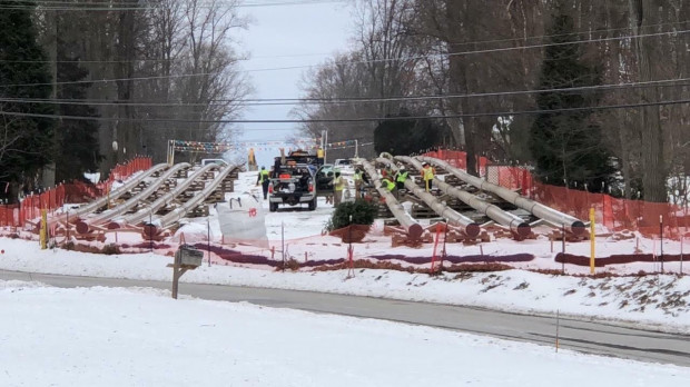 Sunoco/ETP's Mariner East 2 construction continues this week in West Whiteland Township, Chester County. Despite DEP ordering construction to stop, Sunoco can continue to work on welding pipes. That work is regulated by the Pennsylvania Public Utility Commission, not DEP.