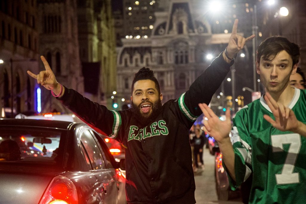 2018 01 21-e cohen-philadelphia city hall-eagles super bowl fans Fans celebrate after the Eagles win the NFC championships and secure a spot in the Super Bowl.