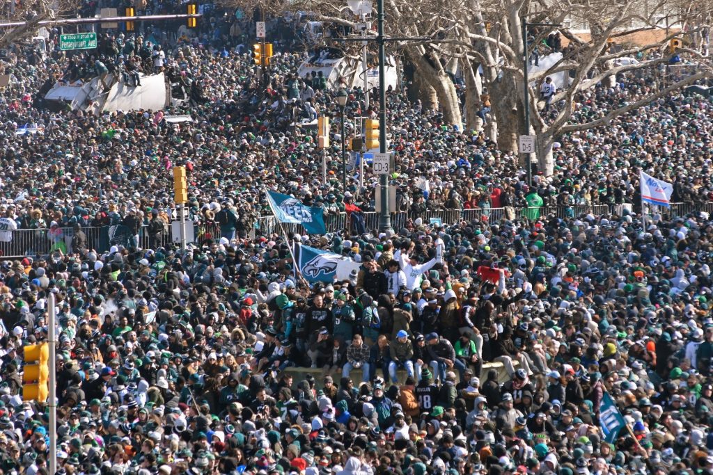 20180208_Eagles_Parade_BS1398_09 Hundreds of thousands fill the Parkway in Philadelphia, PA, on February 8, 2018, to celebrate the Philadelphia Eagles winning Super Bowl LII. The Eagles beat the New England Patriots by 41-33. (Bastiaan Slabbers for WHYY)