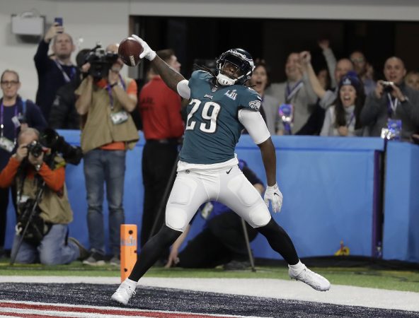 Philadelphia Eagles' LeGarrette Blount celebrates his touchdown run during the first half of the NFL Super Bowl 52 football game against the New England Patriots Sunday, Feb. 4, 2018, in Minneapolis. (AP Photo/Mark Humphrey)