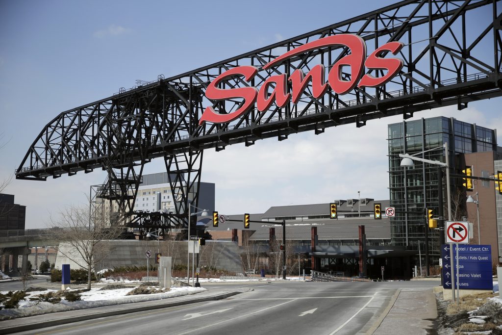 Sands Casino Bethlehem-based Sands Casino — owned by Las Vegas Sands — appeared to make a winning $9.9 million bid for a Northwest Pennsylvania satellite location in Hempfield Township.
On review, the state Gaming Control Board realized there was a problem. (Matt Rourke/AP Photo)