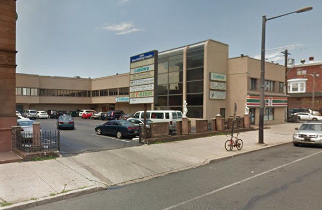 GOOGLEpillmillx1200 In February 2017, Dr. Alan Summers confessed to his role in overseeing a now-defunct South Philadelphia clinic specializing in helping addicts. (https://goo.gl/maps/d5NdUNVS5RQ2)
