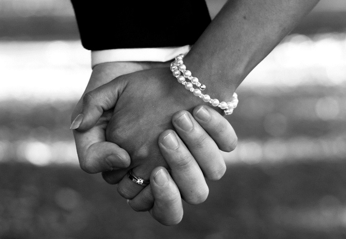 hands2